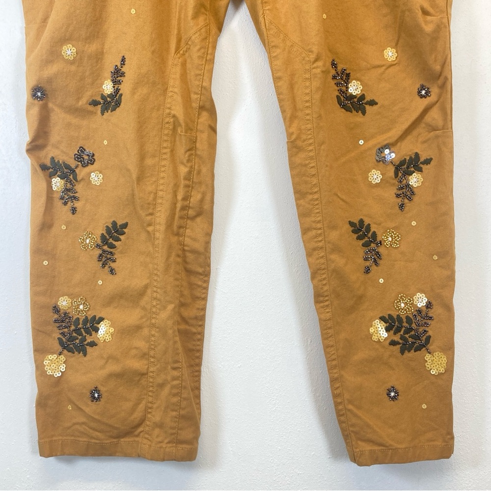 Anthropologie Pilcro  Wanderer Mid Rise Relaxed Leg Pants 34 Applique Edition - Picture 4 of 16